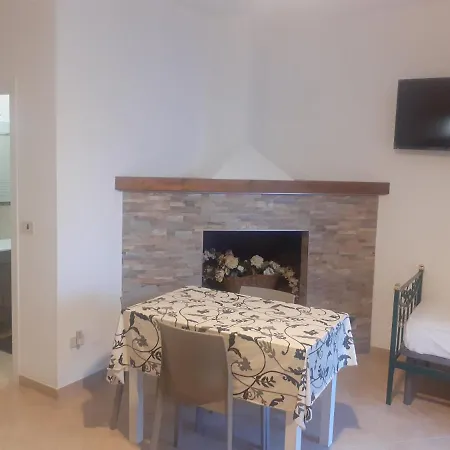 La * Brindisi